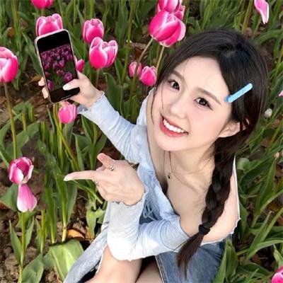 小犬与女孩